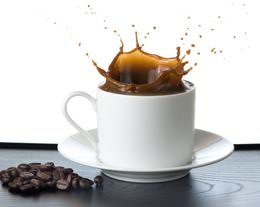 Il faut goûter le café pour bien le doser !