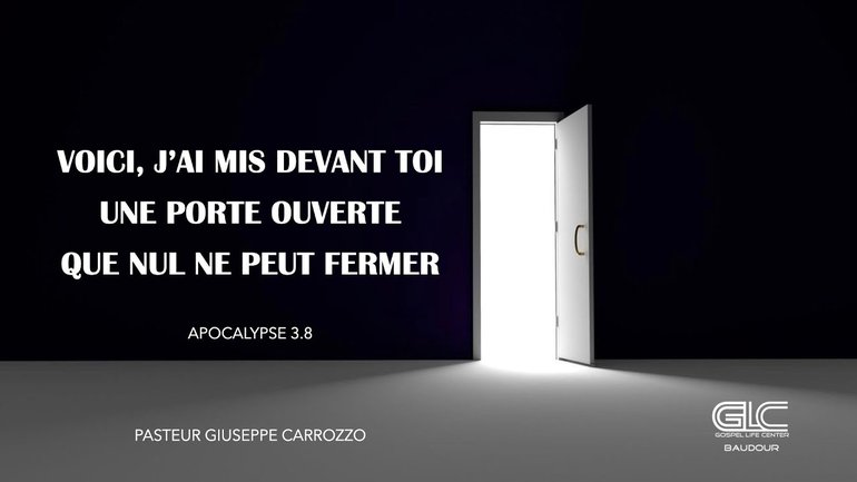 Une porte ouverte - Giuseppe Carrozzo