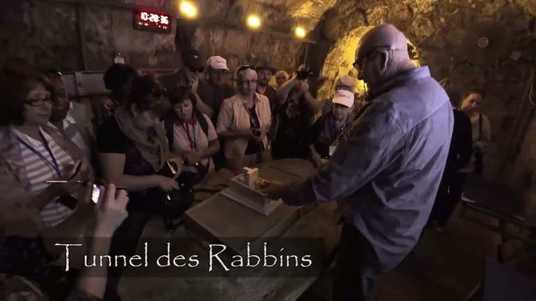 S03E11 le tunnel des rabbins