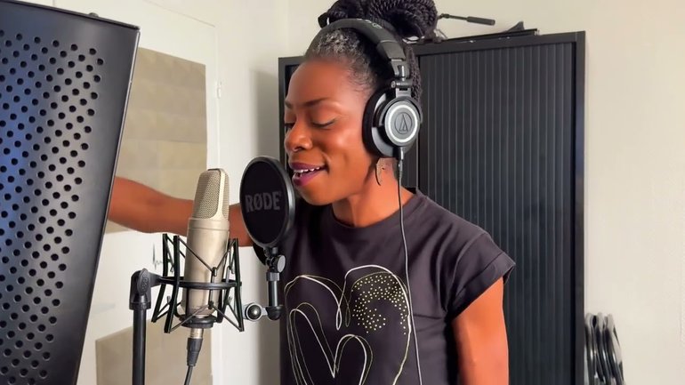 Bélida Kay - Par la foi