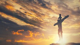 À Golgotha une croix dressée