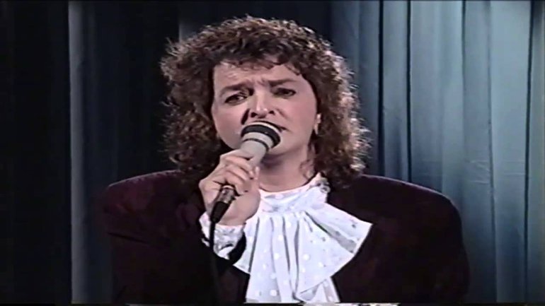Guylaine Lacroix - Quelqu'un