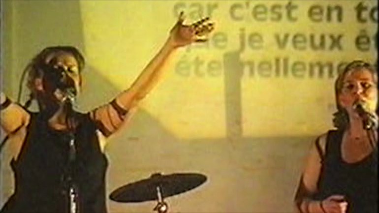 Nous adorons adonaï, Jem 581 - Louange vivante