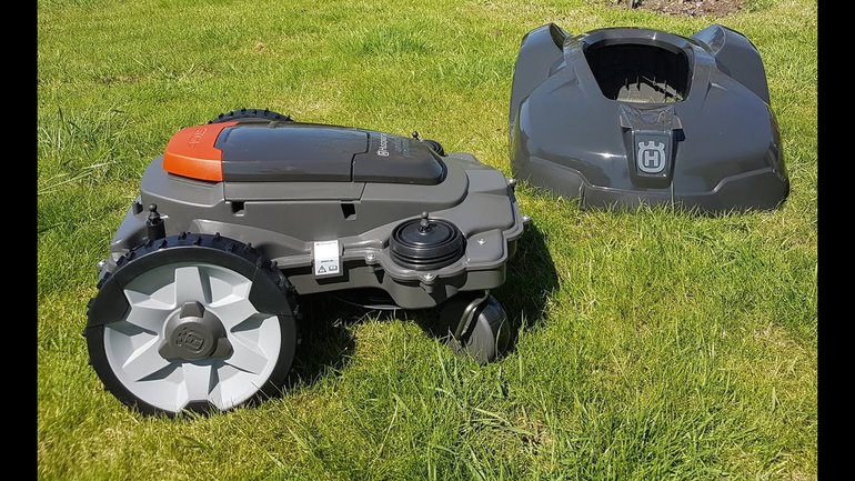 Tondeuse Husqvarna 440 démontage #1