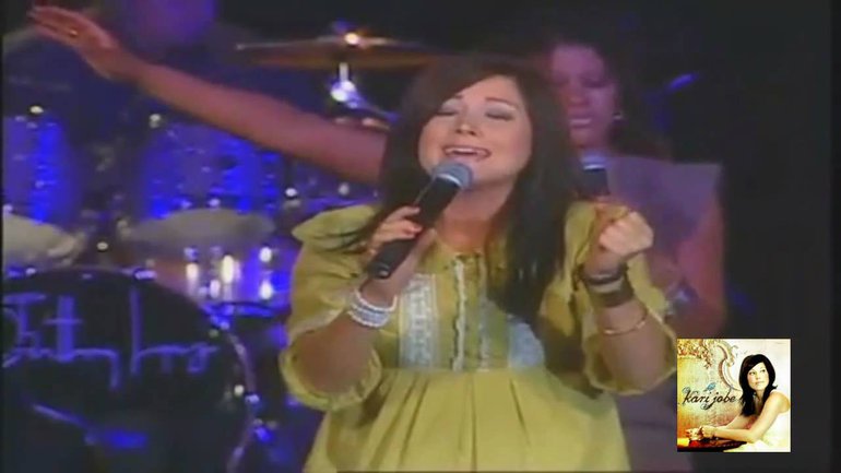 Kari Jobe - Digno y Santo