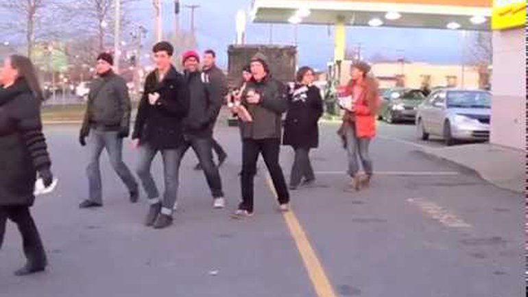 Plus fort que tout - Clip de l'enregistrement de Louange Vivante