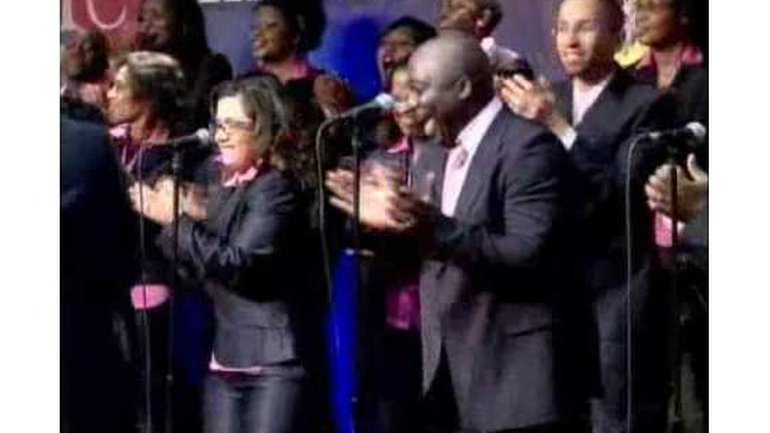 ICC Gospel Choir - Dieu est là
