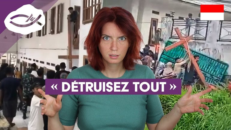 2 églises attaquées par la foule en colère