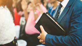 Faut-il aller au culte le dimanche ?