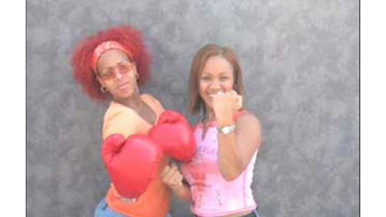 Mary Mary - Trouble Aint