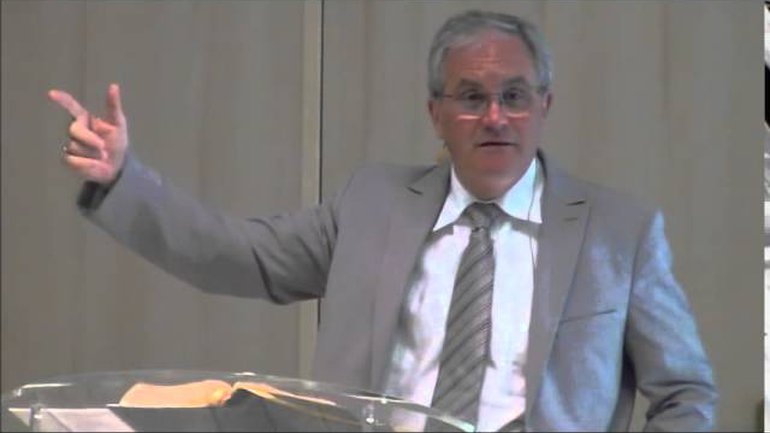 Par son sacrifice d'expiation,Jésus nous purifie de nos péchés