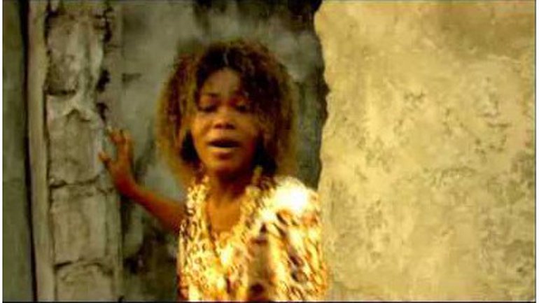 Esther Akawa - Nguluma Nkosi