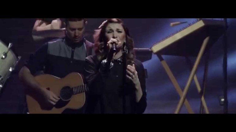 Jesus Culture feat Kim Walker-Smith - In Awe Of You 