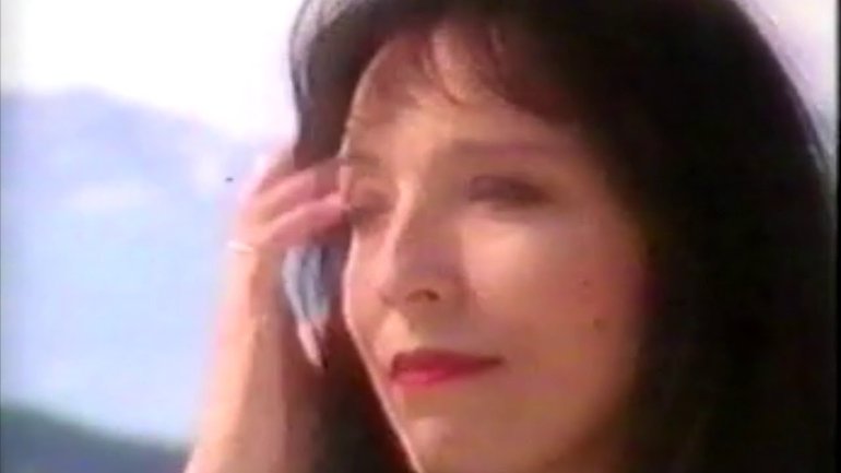 Corinne Lafitte - Celui qui a changé ma vie (Clip) - Jem 388