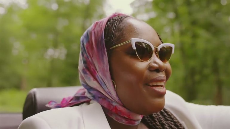Anne Elisabeth - Tu M'aimes (Clip Officiel)