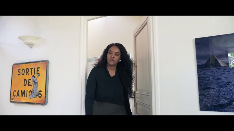 Roxy Olua - ADMIRABLE (Clip Officiel)