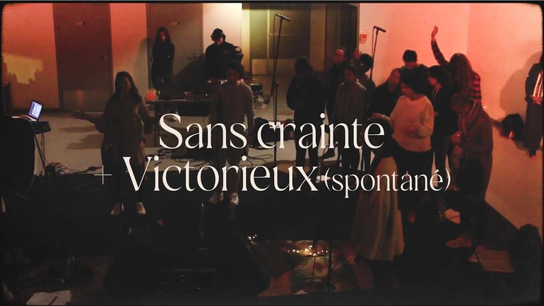 Sans crainte + Victorieux   ( Lyrics vidéo )