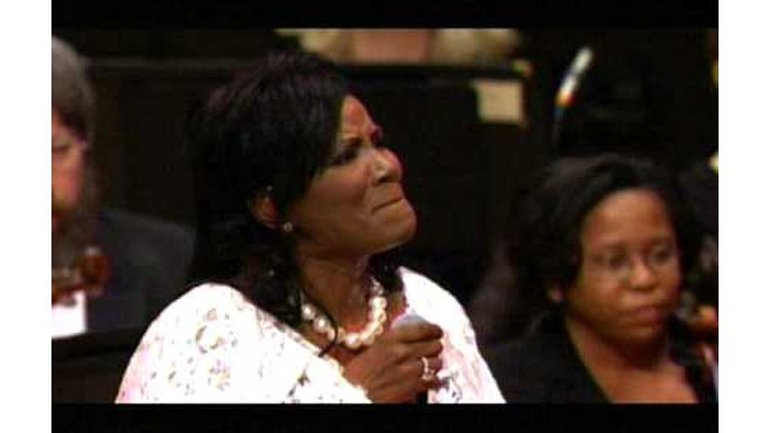Juanita Bynum - I don't mind waiting on the Lord