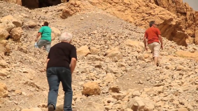 Les manuscrits de la mer morte - Les grottes de Qumrân
