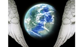 Les anges se penchent sur la terre