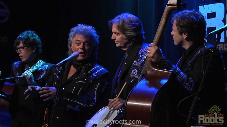 Marty Stuart & His Fabulous Superlatives - Working on a building